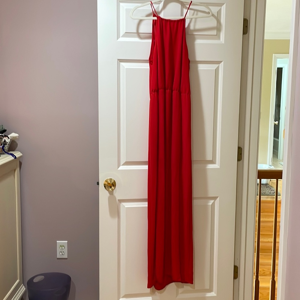 Red BCBG Max Azria size 8 chiffon floor length dress